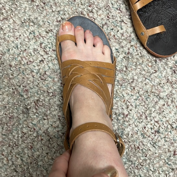 Free people leather ankle wrap thongs - Picture 3 of 7